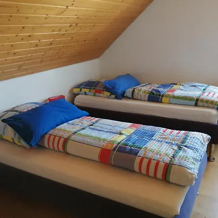 Schoene Wohnung In Deggendorf Fuer 1 Bis 5 Personen Exterior photo